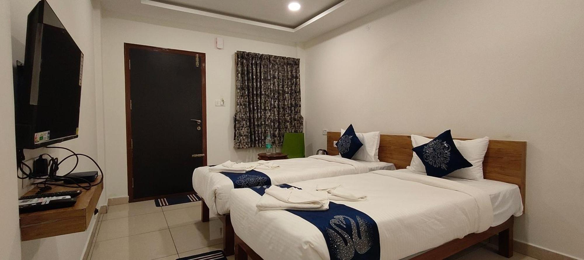 Hotel Amulya Regency Bayappanhalli Экстерьер фото