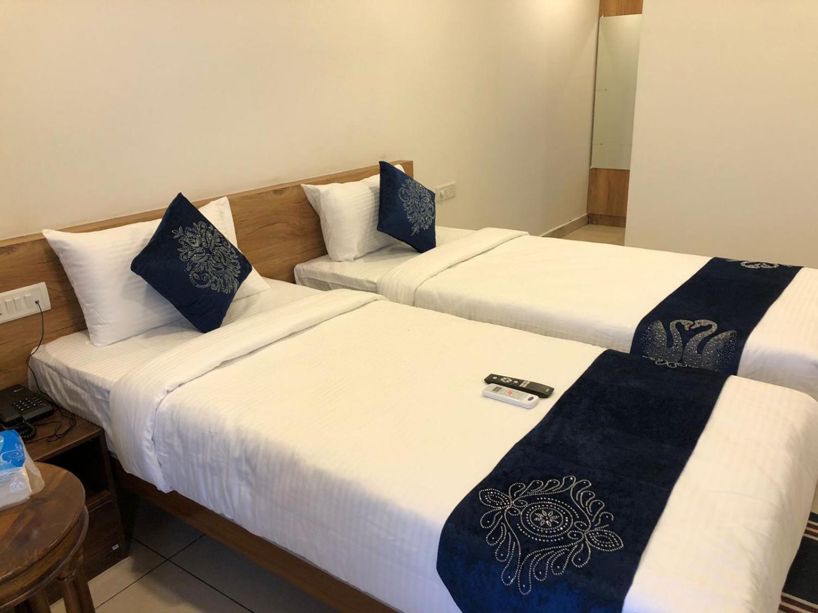 Hotel Amulya Regency Bayappanhalli Экстерьер фото